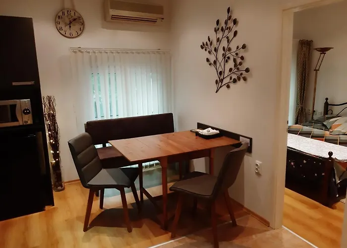 портхаус * Μπουργκάς